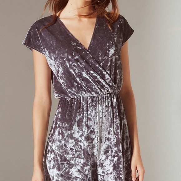 NWT! Urban Outfitters Velvet Jumpsuit! - Picture 3 of 6